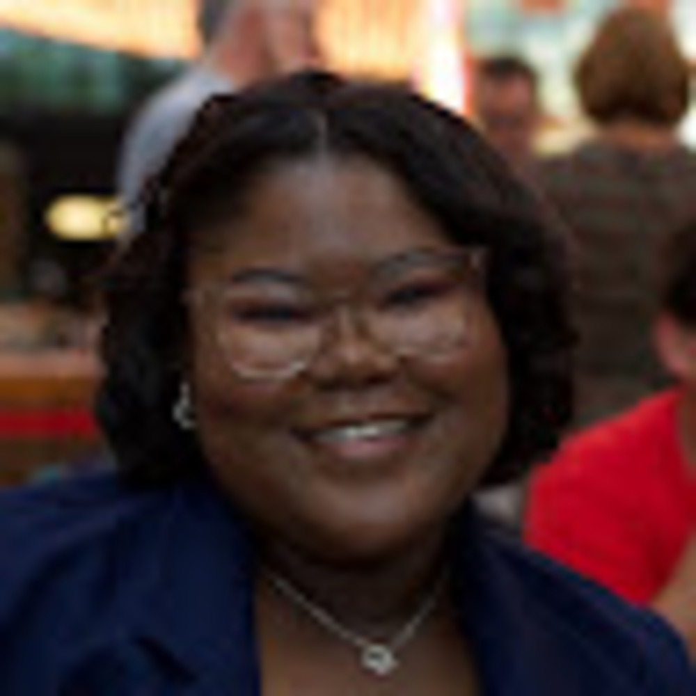 Meet your Posher, Jasimine